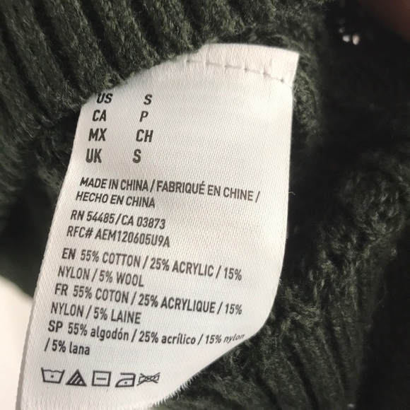 American Eagle small weave sweater - Picture 6 of 6